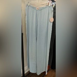 Jolie Pants in Pale Blue
